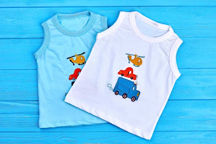 Kinder T-Shirt mit Motiv (de.depositphotos.com)