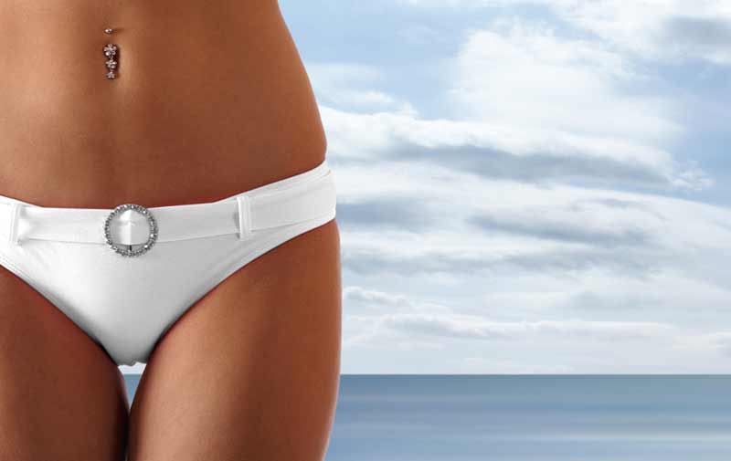 Weiße Bikinihose (depositphotos.com)